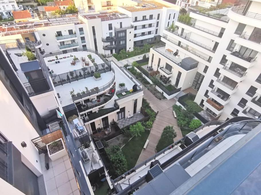 Residence Abraham - Guest Room 1 Ladefense U-Arena #Terasse #Fibre #Netflix Colombes  Exterior photo